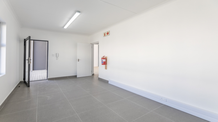 Commercial Property for Sale in Rivergate Western Cape